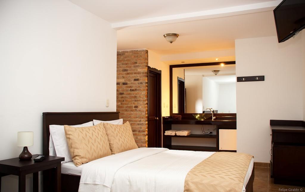 Casa Hotel Las Orquideas Circasia Habitación foto